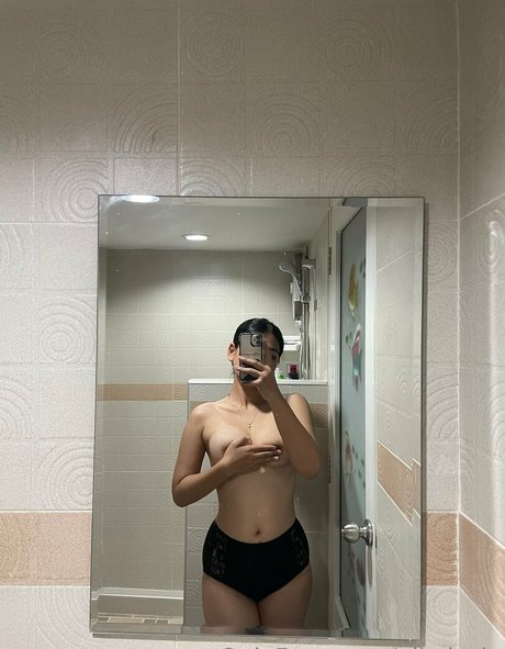 ダーティトークJOI オンリーファンズ アートポルノ 画像