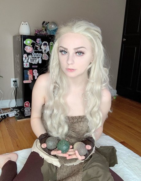 バニーヌードオンリーファンズ ヌード 写真