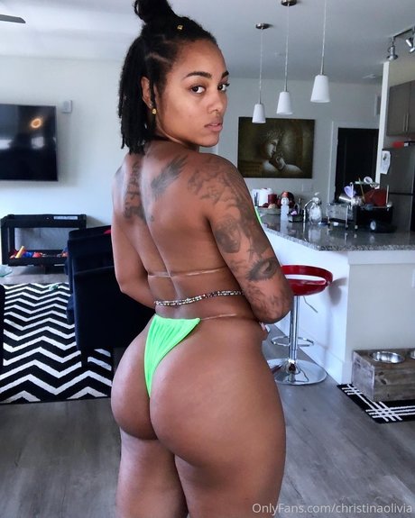 Christina Olivia ポルノスター HD 画像