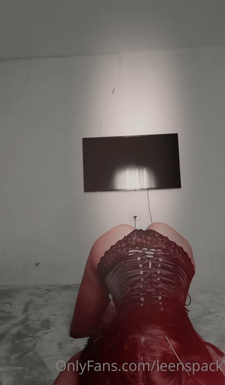 オンリーファンズで ホットxxx 写真