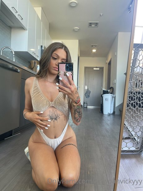 熟女 BBC オンリーファンズ ホットセックス 写真