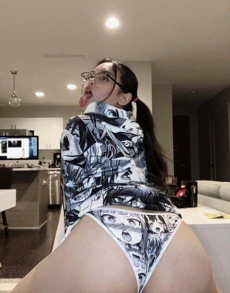 Ambiiyah 高品質モデル 画像