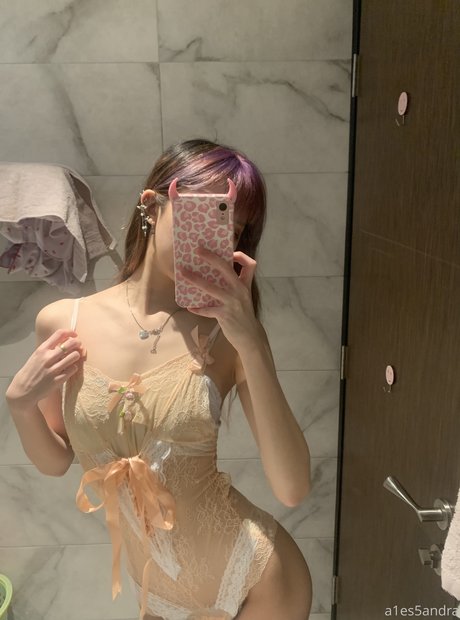 オンリーファンズを舐める xxx 写真
