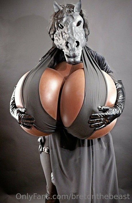 bretonthebeast 裸のスター 画像