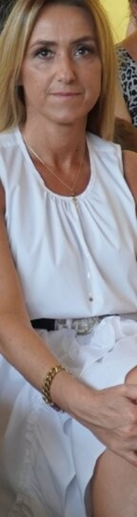 アジア人オナニーオンリーファンズ トップ 写真