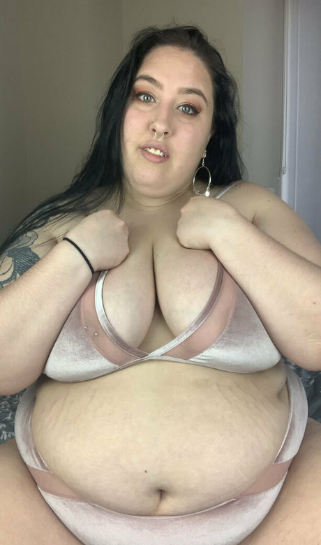 ディープスロート POV オンリーファンズ セクシーヌード 画像