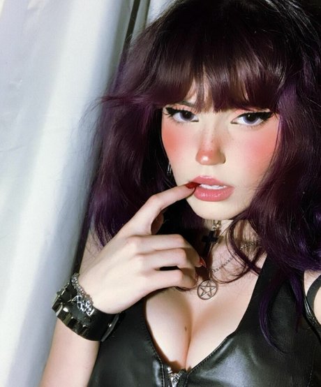 Mia Rodriguez ホットなモデル 画像