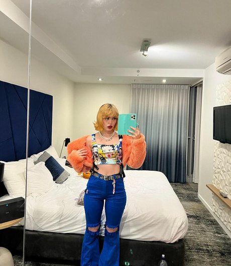 Mia Rodriguez 限定モデル 写真