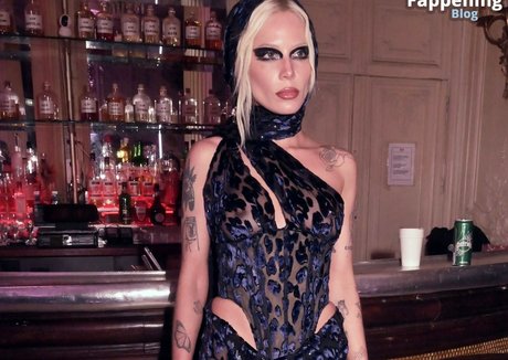 セクシーなアジア人オンリーファンズ 美しいヌード ギャラリー