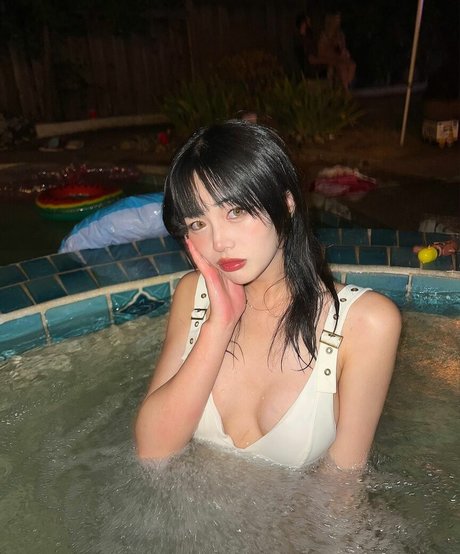 Ero Mei トップモデル 画像