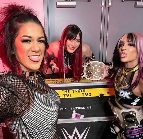 Bayley かわいいスター 写真