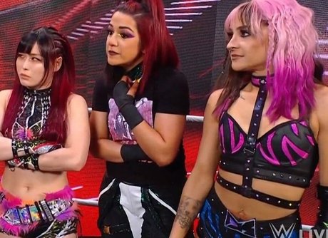 Bayley アダルトモデル アーカイブ