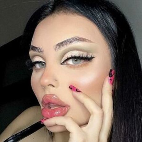 maszagraczykowska 独占女優 画像