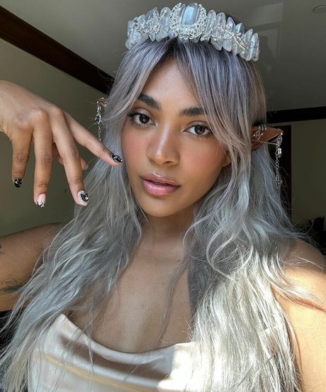 Sydeon セクシーモデル 写真