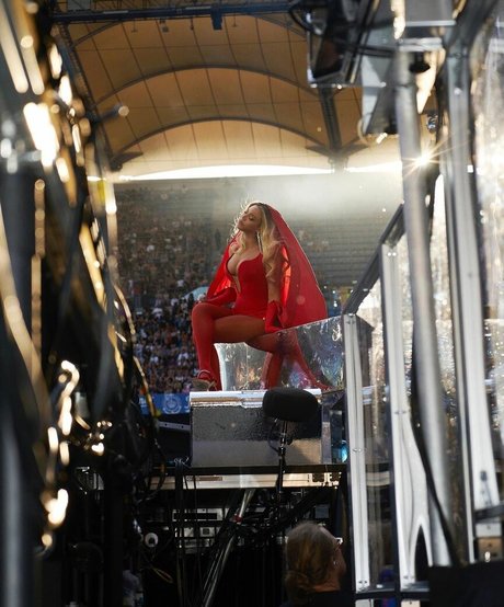 Beyonce 美しいポルノスター 画像