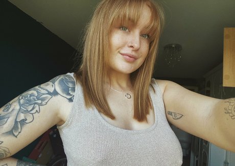 LittleRed x profile image