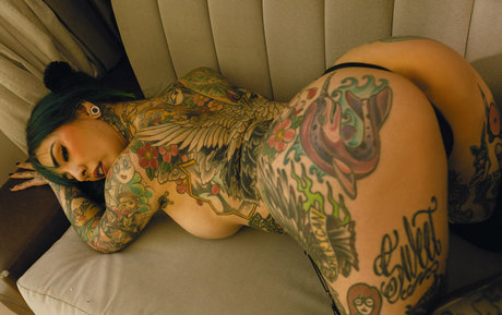 おっぱいオンリーファンズ ポルノグラフィック ギャラリー