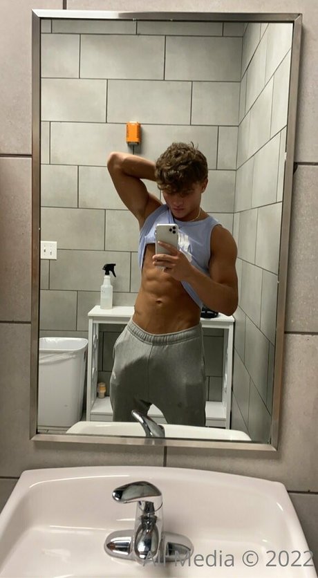 taylorsfree ヌード女優 画像