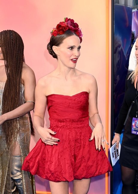 陸軍の熟女オンリーファンズ ポルノ 写真