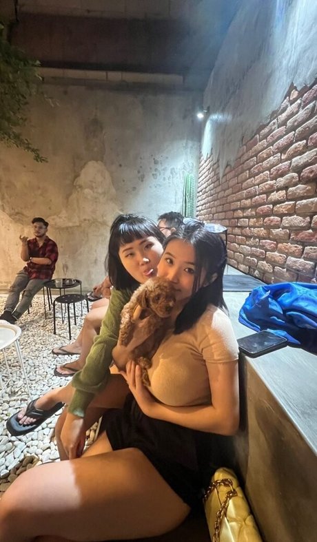 Anastasya Khosasih top profile image