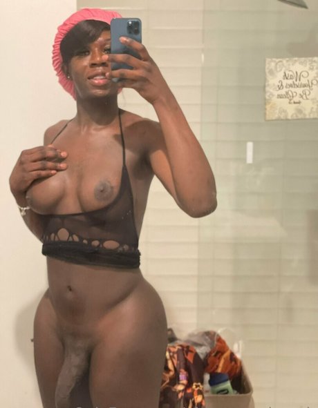 BBC 痴女 オンリーファンズ セクシー裸 画像