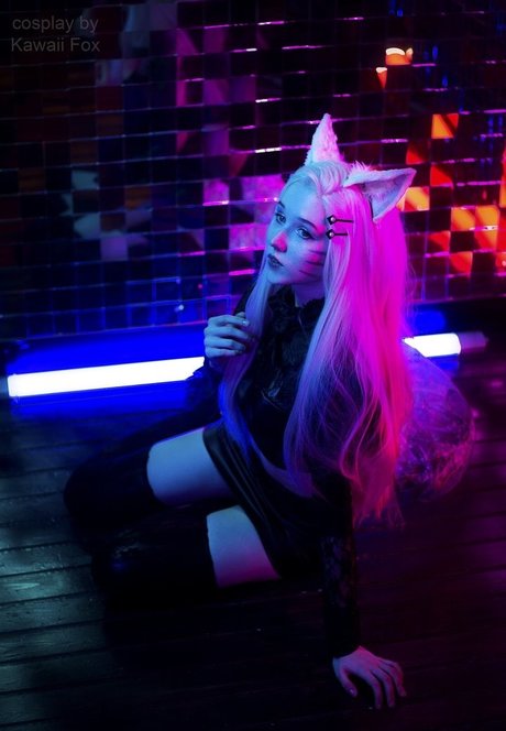 Kawaii Fox Tyan 可愛い女優 写真