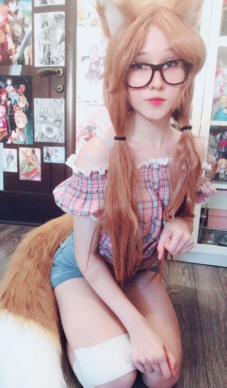 Kawaii Fox Tyan ポルノスター パーフェクト 写真