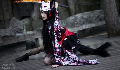 Kawaii Fox Tyan 素敵なモデル 写真