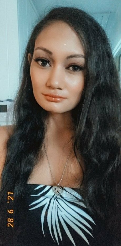 lilmissaloha freepage アダルトモデル 画像