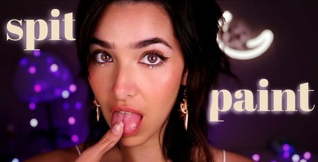 ASMR Glow 完璧なモデル 画像