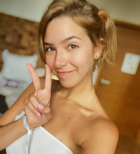 裸ヨガオンリーファンズ ホットセックス 写真