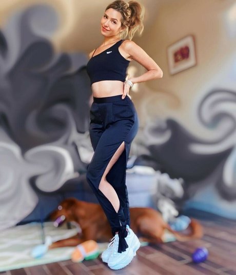 ASMR Glow profile image