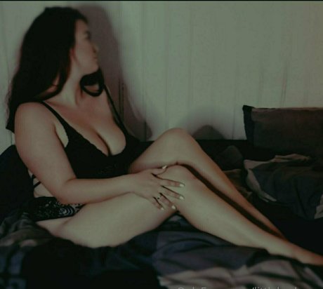 黒檀のお尻オンリーファンズ アートxxx 写真