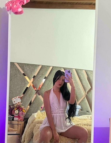 スキニーオンリーファンズ 美しいxxx 画像