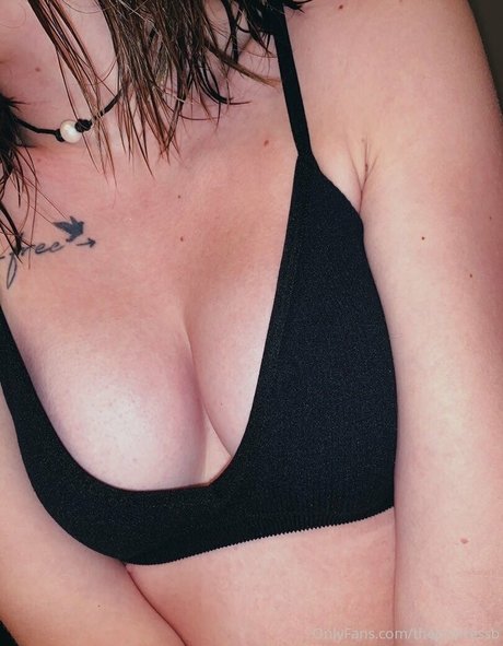 アナルファックオンリーファンズ 無料xxx 写真