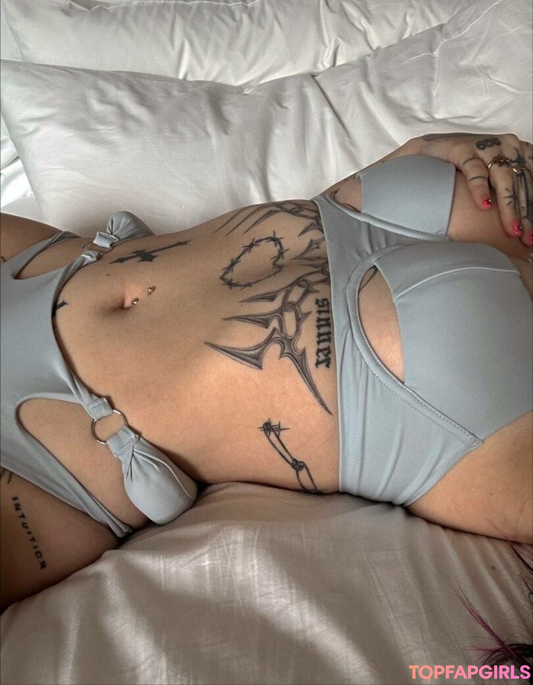 トゥワークオンリーファン 無料ポルノ アーカイブ