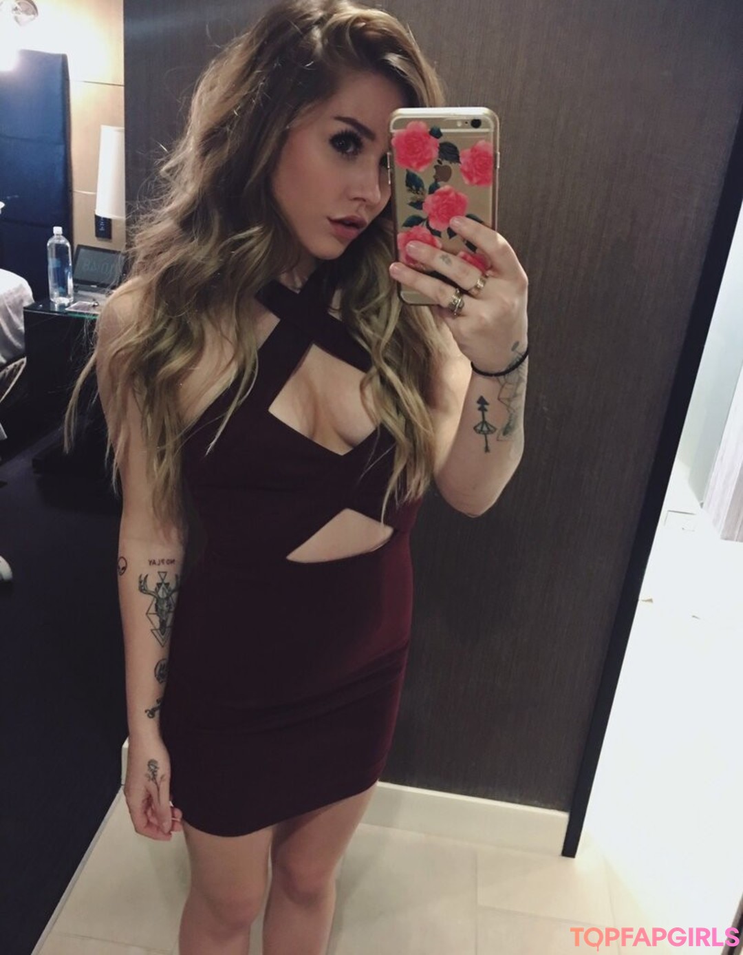 ドイツの成人向けオンリーファンズ セクシー 写真