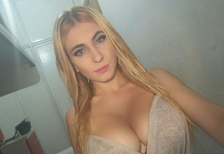 Mireia Rodriguez モデル ギャラリー