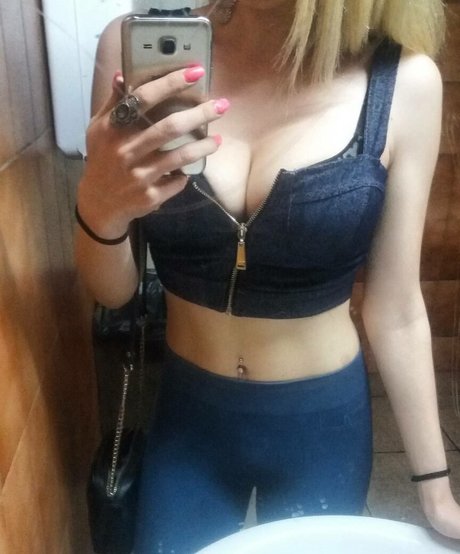 Mireia Rodriguez スター ヌード 写真
