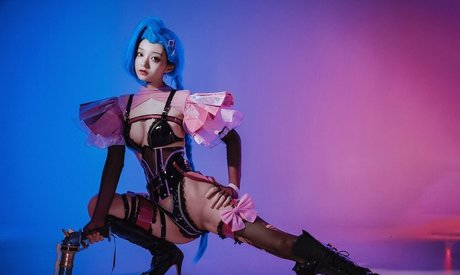 jen2jen2 スター ヌード 写真