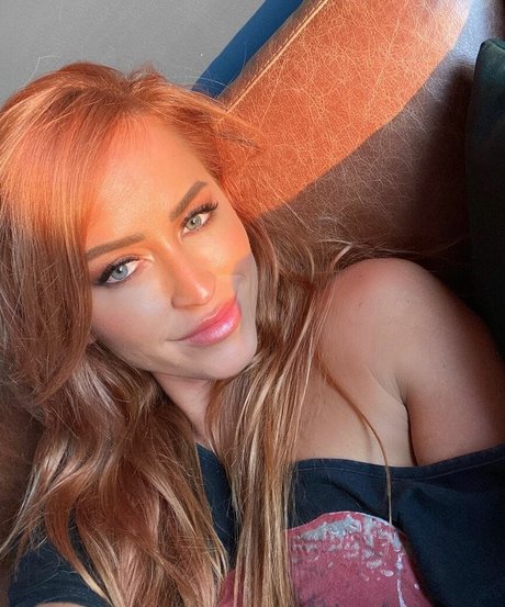 Danielle Moinet ポルノ女優 写真
