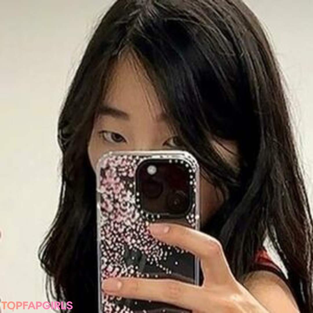 Emma Meili ポルノスター ヌード 写真