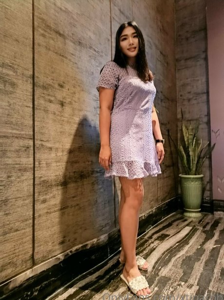 スキニーオンリーファンズ ホットセックス 写真