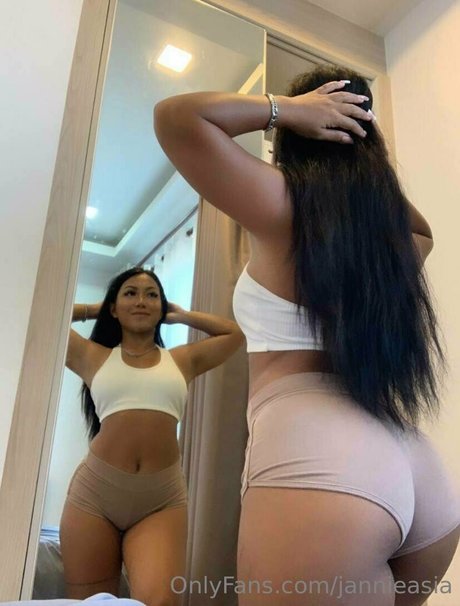 膣オンリーファン HD 画像