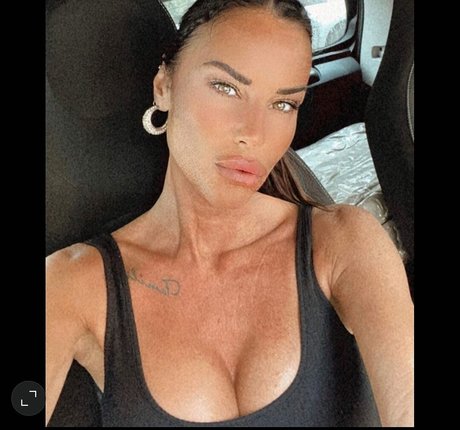 Antonella Mosetti 美しいポルノスター 写真