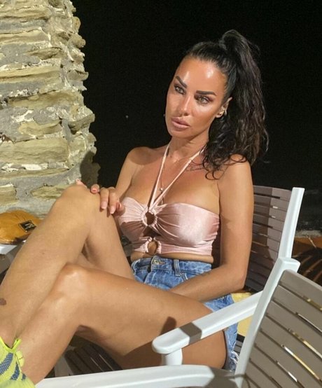Antonella Mosetti セクシーモデル 画像