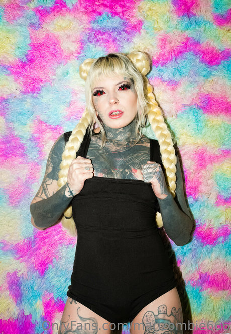 marizombie666 高品質のポルノスター アーカイブ