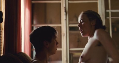 Kate Winslet アダルト女優 写真