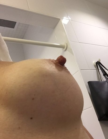 Kate Winslet top profile image