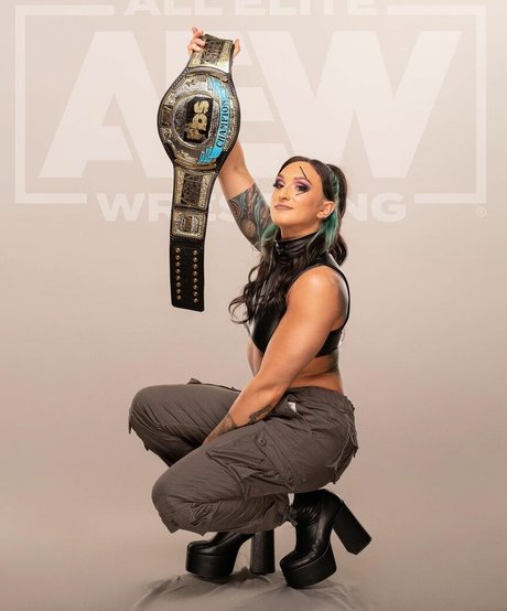 Kris Statlander かわいいスター 写真